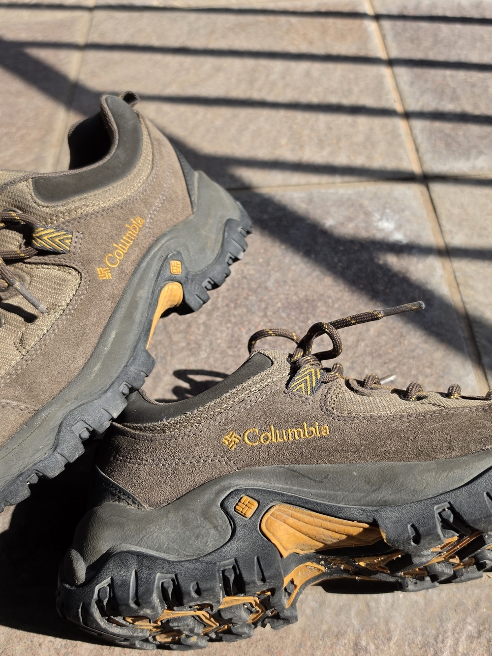 Columbia Men’s Brown Hiking Shoes